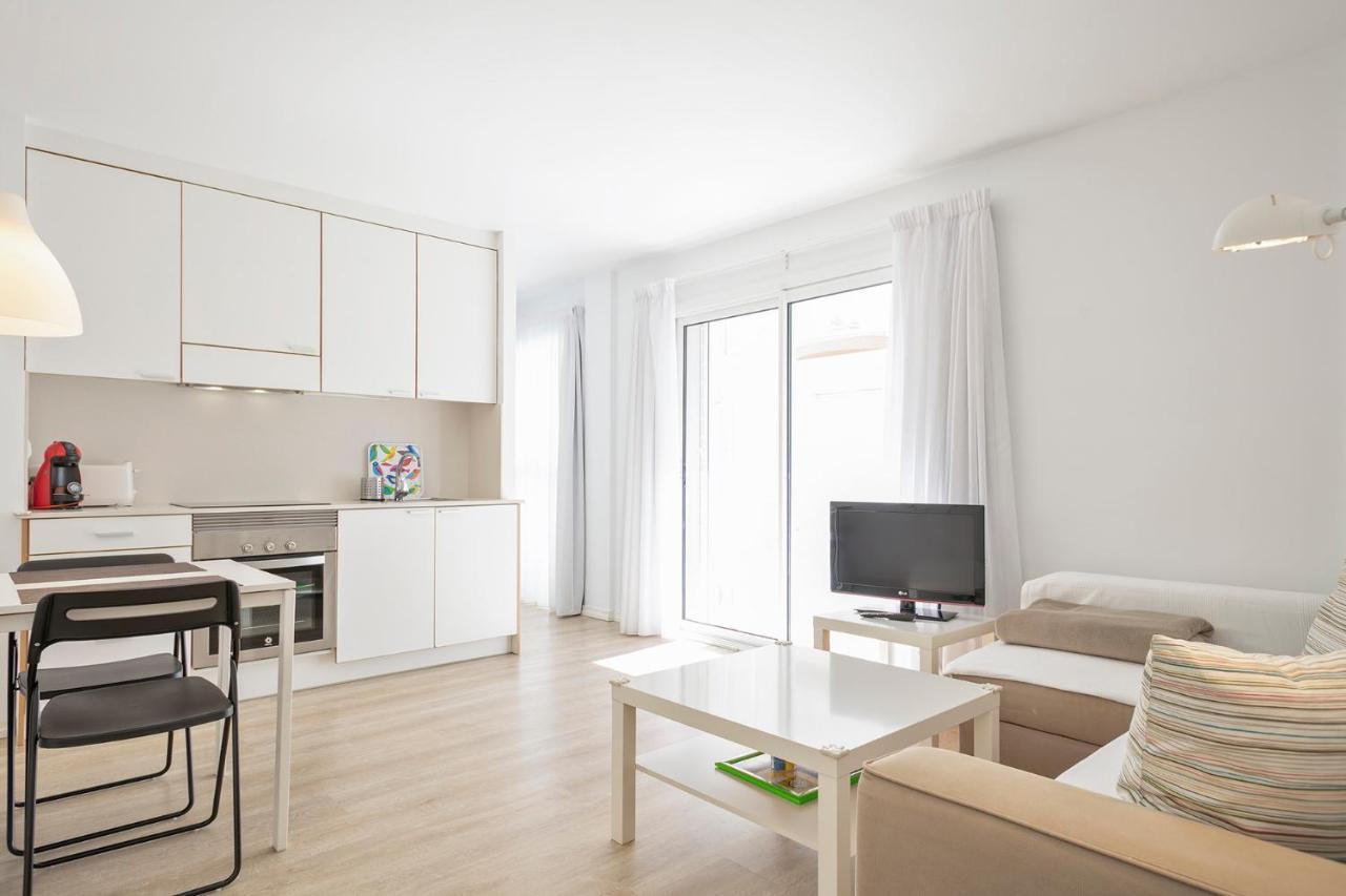Apartamentos Pepita Bandert Cambrils Bagian luar foto