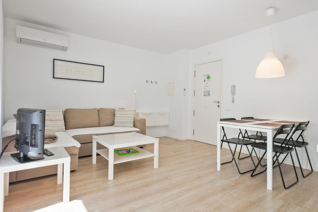 Apartamentos Pepita Bandert Cambrils Bagian luar foto