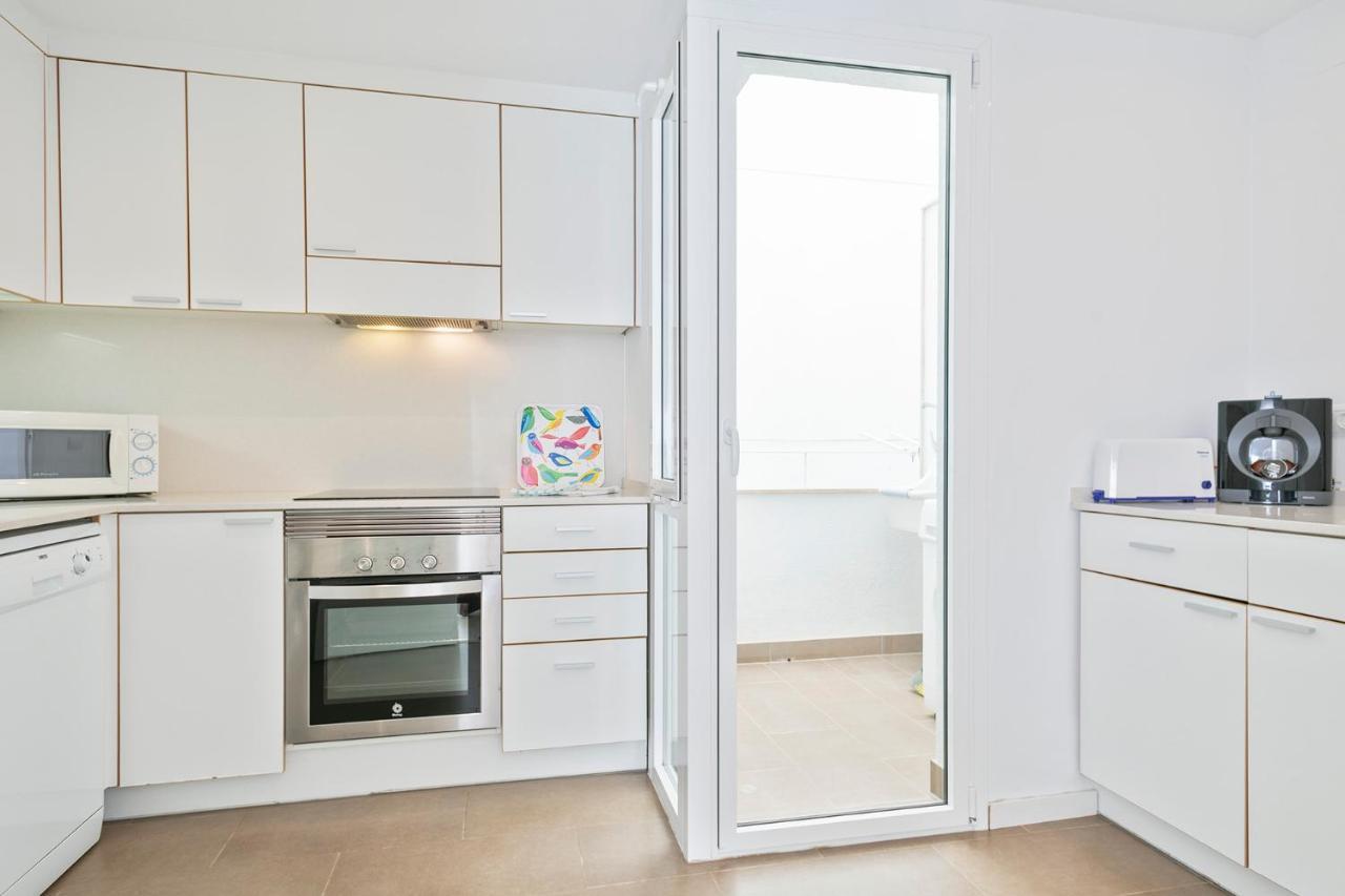 Apartamentos Pepita Bandert Cambrils Bagian luar foto