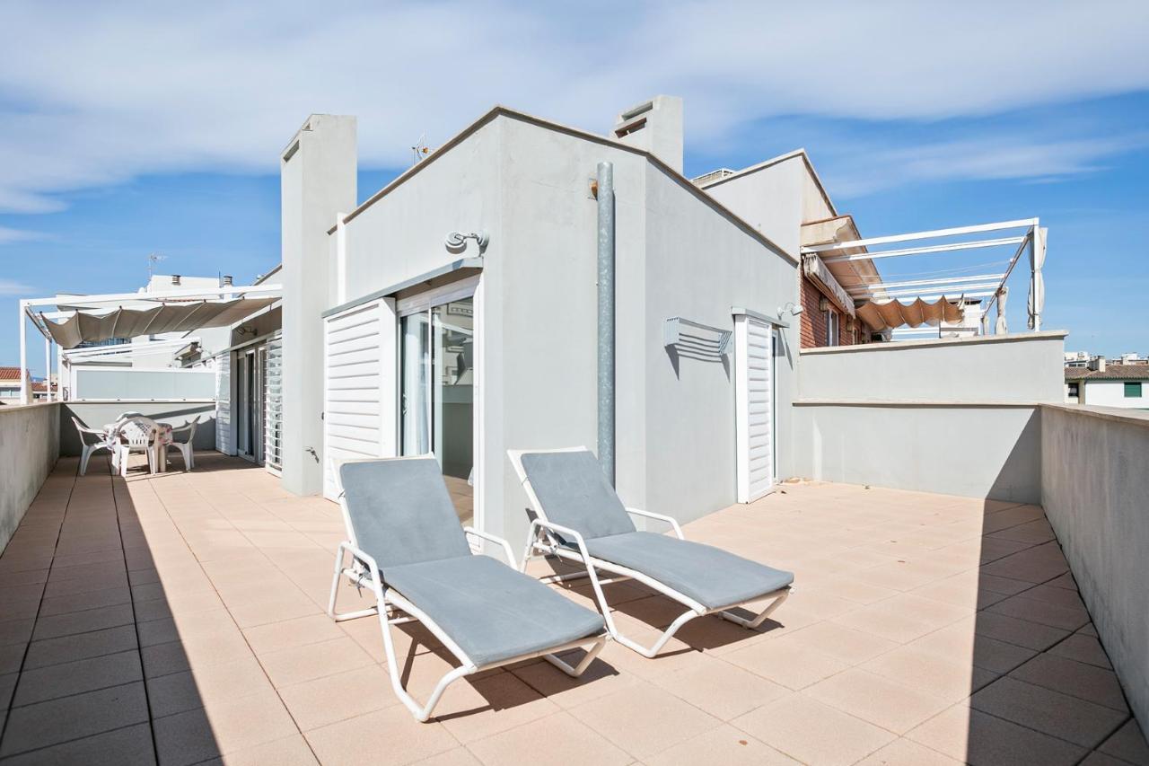 Apartamentos Pepita Bandert Cambrils Bagian luar foto