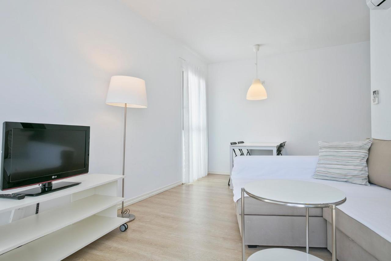 Apartamentos Pepita Bandert Cambrils Bagian luar foto