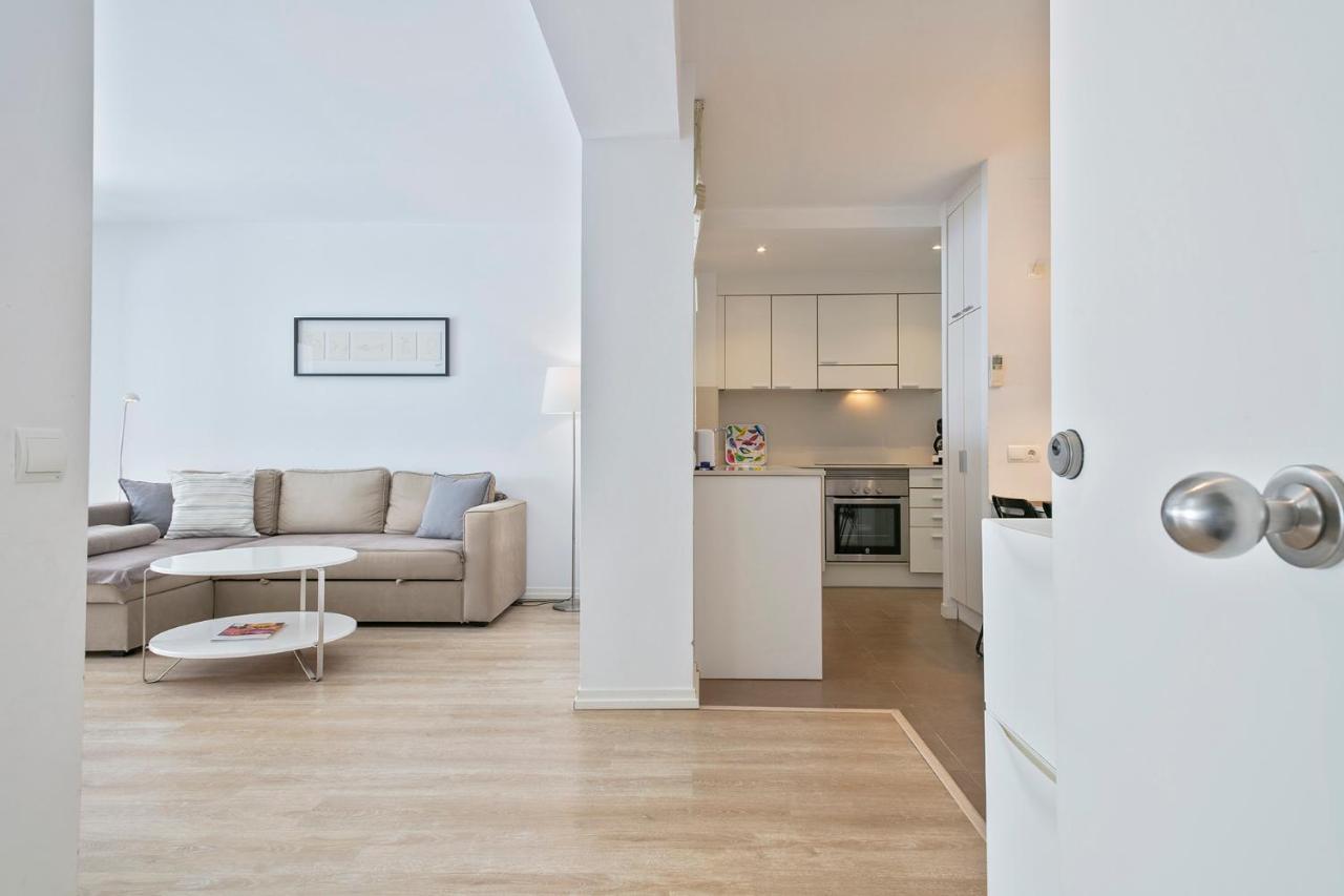 Apartamentos Pepita Bandert Cambrils Bagian luar foto